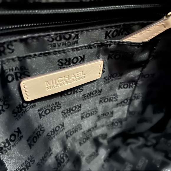 Michael Kors Mirror Metallic Tote Bag - Picture 4 of 7